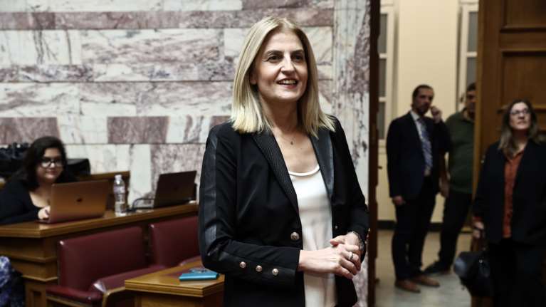 Αυγέρη: Ο ΣΥΡΙΖΑ δεν μπορεί να είναι ομοσπονδία αυτονομημένων ομάδων πάνω στον πολιτικό χάρτη