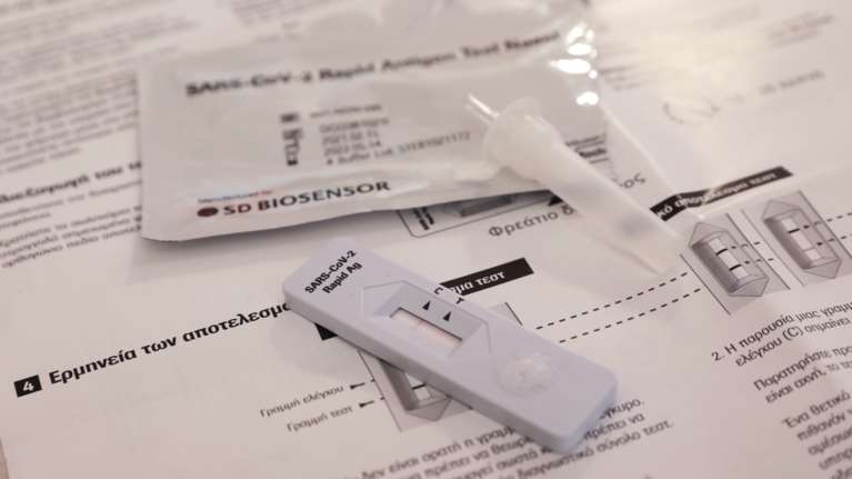 Γεωργιάδης: Ποιος θα πληρώνει το κόστος των self test σε λιανεμπόριο και εστίαση