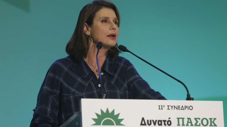 Εκτός γραμμής η Κατερίνα Μπατζελή: Τοξική και λανθασμένη η δήλωση του ΠΑΣΟΚ για τον Νίκο Παππά ως "κύριο 13-0"