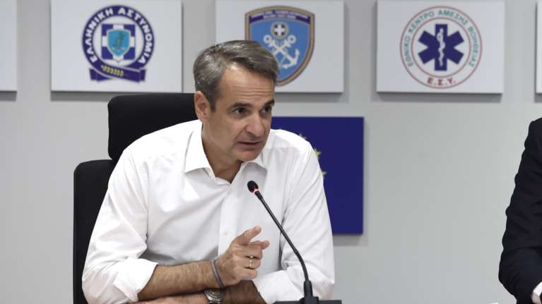 Υποσχέσεις Μητσοτάκη για &quot;κοσμογονία στα μέσα πυρόσβεσης&quot;- Φέτος επιχειρούν 14 χιλιάδες πυροσβέστες και 89 αεροσκάφη