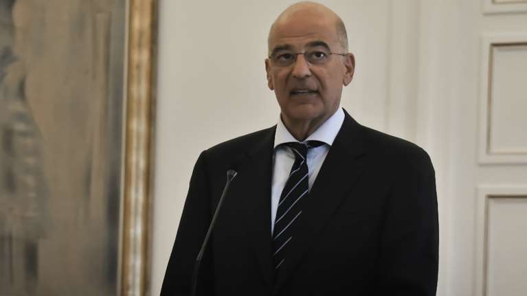 Επικοινωνία Δένδια με τον γερουσιαστή Μενέντεζ για την τουρκική παραβατικότητα