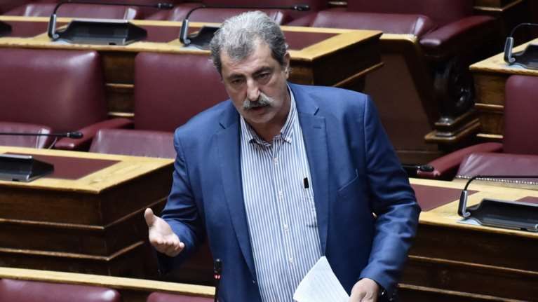 O Πολάκης "ξαναχτύπησε" για τα Τέμπη: "Μητσοτάκη στο είχα πει, θα πέσεις με κρότο"