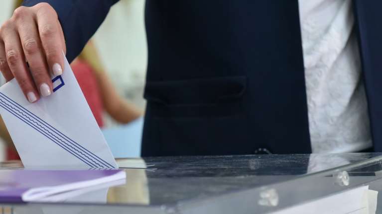 Δημοσκόπηση GPO: Αγγίζει το 20% το &quot;κόμμα Τσίπρα&quot; - 1 στους 2 θέλει προσφυγή στις κάλπες και κυβέρνηση συνεργασίας