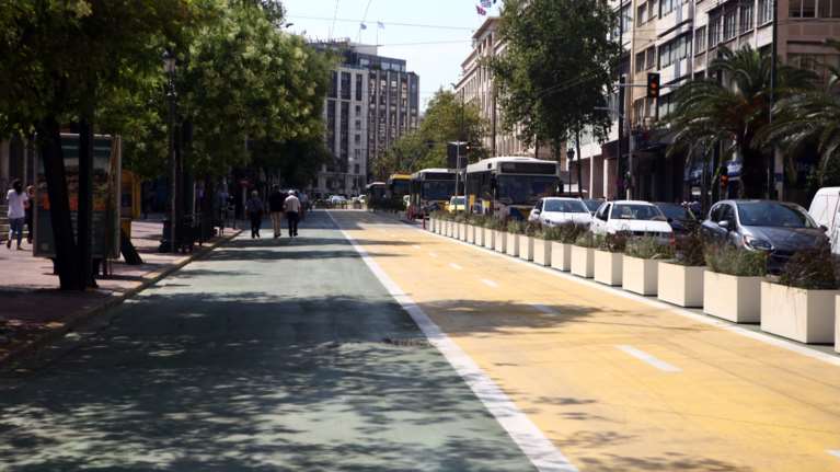 Μεγάλος Περίπατος: &quot;Ανάσα&quot; για τα ΙΧ - Τι αλλάζει στην Πανεπιστημίου [Εικόνες]