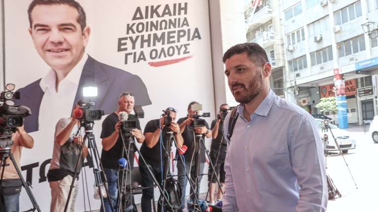 Υπό διάλυση η ομάδα Τσίπρα: &quot;Δεν διορθώνεται αυτός ο ΣΥΡΙΖΑ&quot;, λέει ο Τεμπονέρας - Παραίτηση Σπίρτζη με στήριξη Πολάκη