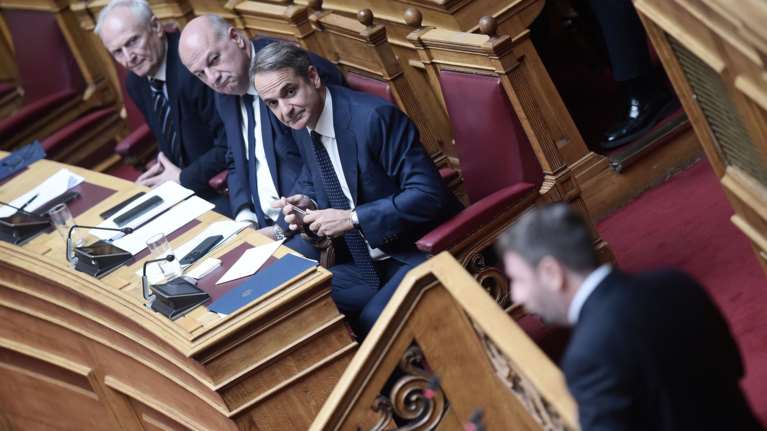 Από τις παροχές της ΔΕΘ ξανά στο σκάνδαλο του ΟΠΕΚΕΠΕ - Σκληραίνει η κόντρα κυβέρνησης-ΠΑΣΟΚ