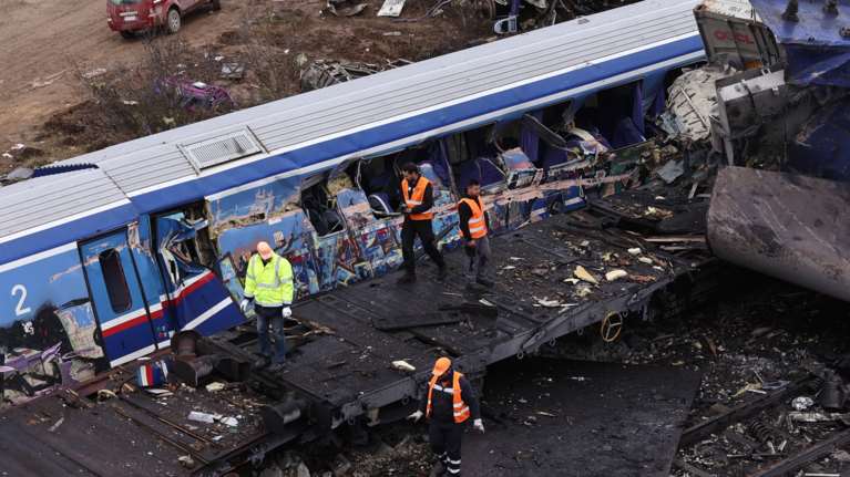 Τέμπη: Κανείς δεν έπεσε από τα σύννεφα- Δουλεύαμε χρόνια τα συστήματα ασφαλείας με ελληνικές πατέντες, λέει συγκοινωνιολόγος [βίντεο]