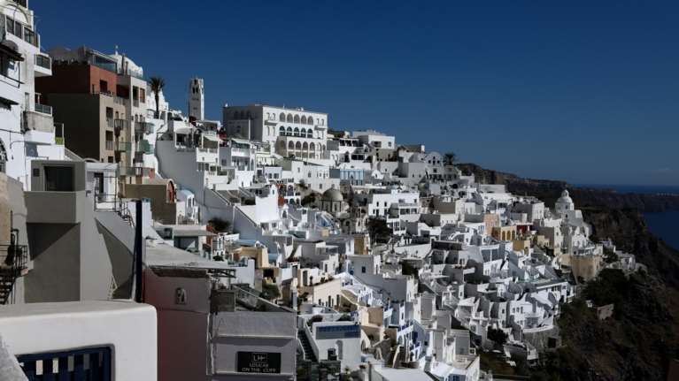 Σεισμοί στις Κυκλάδες: Το Ειδικό Τμήμα Ιατρικής Καταστροφών του ΕΚΑΒ σε Σαντορίνη, Αμοργό και Ίο