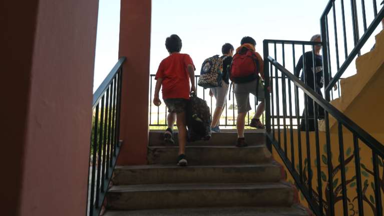 Χανιά - Nέα μαρτυρία: Έτσι έγινε η απρόκλητη επίθεση στον καθηγητή από τον νταή πατέρα για τη μάσκα