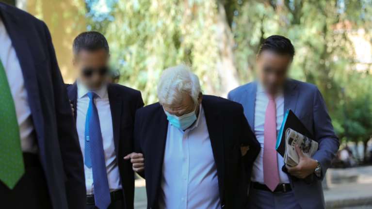 Σκάνδαλο Folli Follie: Ένοχοι Δημήτρης, Τζώρτζης και Καίτη Κουτσολιούτσου- Αθώοι όμως για την κατηγορία περί εγκληματικής οργάνωσης