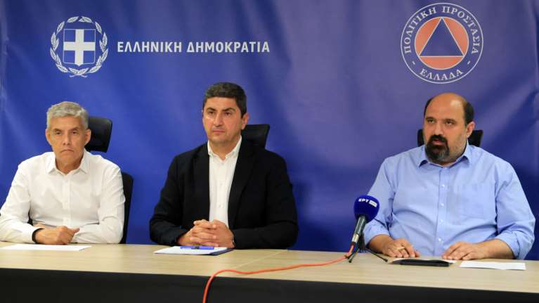 Θεσσαλία: Τα μέτρα και τα ποσά των αποζημιώσεων για αγρότες και κτηνοτρόφους - Ανακοινώσεις Αυγενάκη