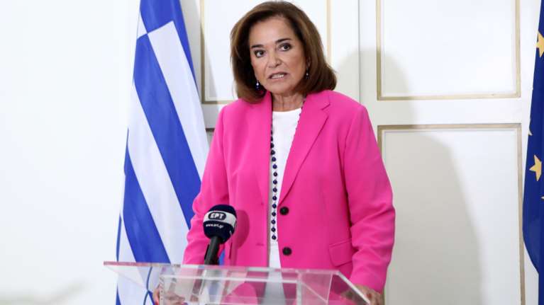 Ντόρα Μπακογιάννη για τα Τέμπη: "Το ΠΑΣΟΚ μας απογοήτευσε. Από την κ. Κωνσταντοπούλου το περιμένεις, από το ΠΑΣΟΚ όχι"