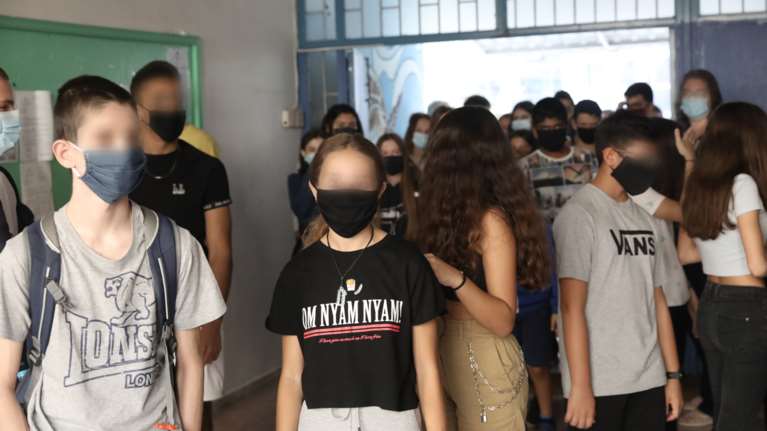 Σενάριο για άνοιγμα σχολείων δύο ταχυτήτων: Πρώτα τα δημοτικά - Ποιες οι πιθανές ημερομηνίες - Τι είπε ο Γώγος