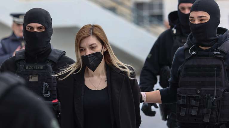 Δίκη Πισπιρίγκου: &quot;Την ενδιέφερε μόνο να ανεβάζει φωτογραφίες στα social media - Μας φαινόταν διαδικαστική&quot;, λένε οι γιατροί