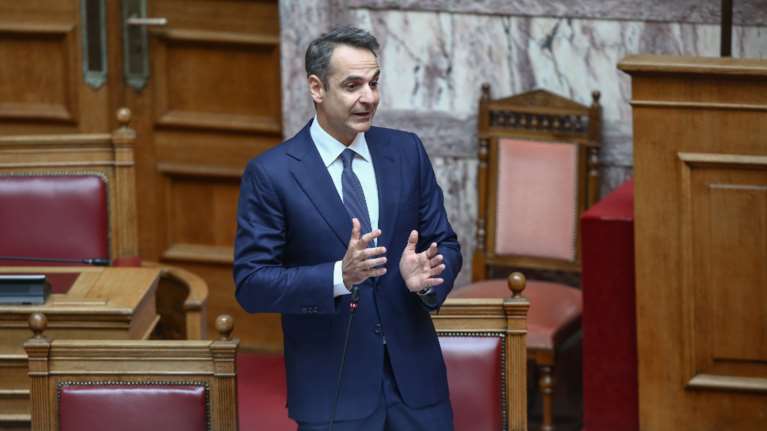 Νέο πακέτο μέτρων ανακοινώνει ο Μητσοτάκης: Αλλαγές σε &quot;Συν-Εργασία&quot; και εισφορές, μείωση προκαταβολής φόρου