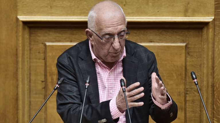 Ο Νικήτας Κακλαμάνης ζητά "τολμηρό ανασχηματισμό" μετά την εκλογή ΠτΔ: "Για γέλια και για κλάματα ο προηγούμενος"