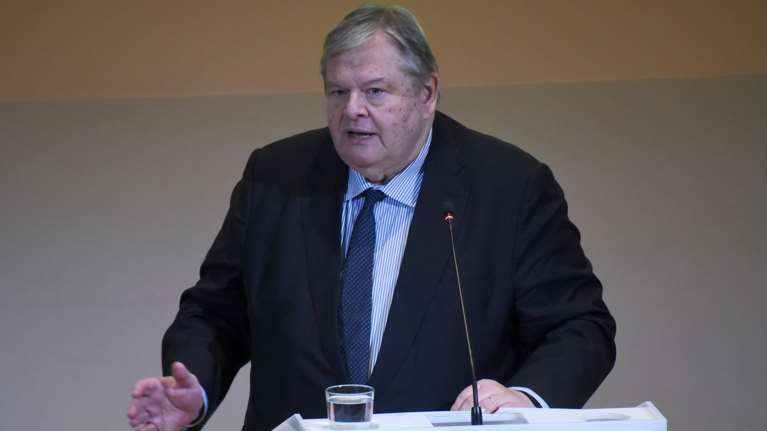 Ευάγγελος Βενιζέλος: Η δημοκρατία μας έχει γίνει φοβική - Τρέμει ενόψει του εκλογικού αποτελέσματος και φοβάται τους λαούς