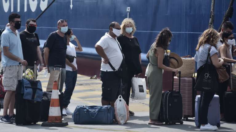 Κορονοϊός: Αρνητική πρωτιά κρουσμάτων στη Χαλκιδική, 38 στην Αθήνα - Δείτε πώς κατανέμονται γεωγραφικά