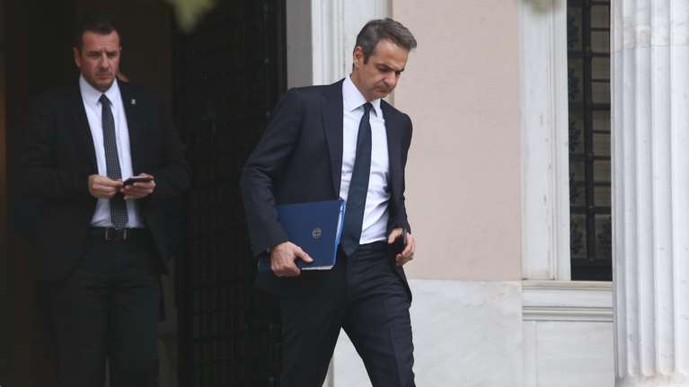 Συνεδριάζει εκτάκτως την Τρίτη το ΚΥΣΕΑ υπό τον Μητσοτάκη με συμμετοχή Σκρέκα - Συναγερμός για τις εξελίξεις στην Ουκρανία