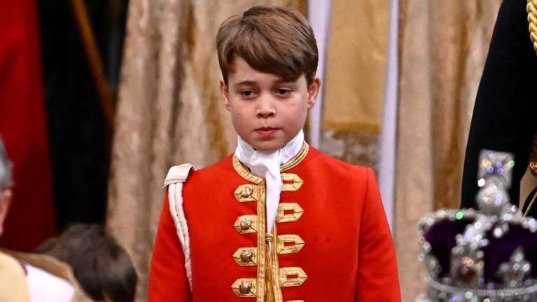 Ο ισχυρός πρίγκιπας Τζορτζ έγινε 10 ετών: Η ημέρα που έδωσε τη χαριστική βολή στον Χάρι και τη Μέγκαν