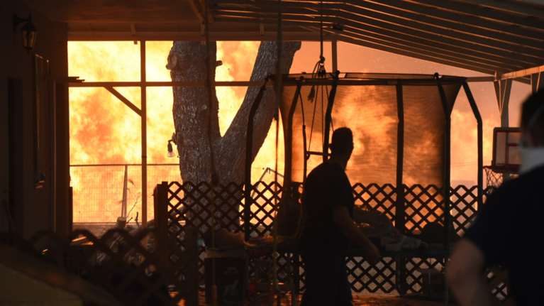 Φωτιά στην Πάτρα: Συνελήφθη 25χρονος για εμπρησμό