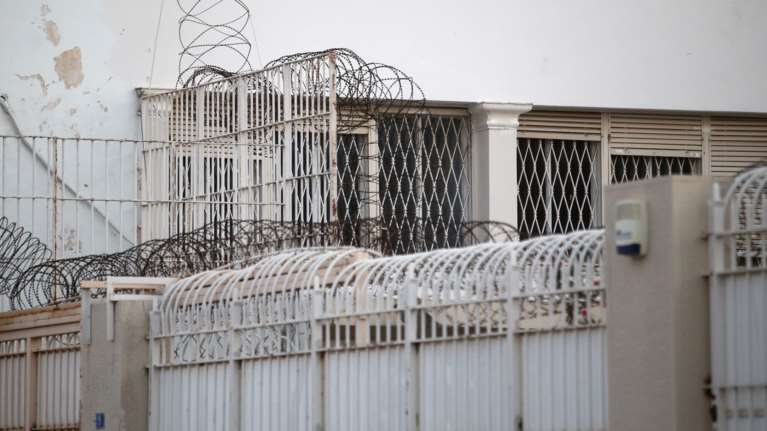 Χωριστές φυλακές ανά αδίκημα, τέλος τα τηλέφωνα για μαφιόζους - Τι προβλέπει ο νέος σωφρονιστικός κώδικας