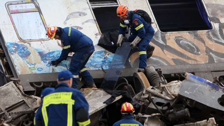 Τραγωδία στα Τέμπη: "Υπήρχαν τρεις σταθμάρχες στη μοιραία βάρδια", λέει ο επιθεωρητής ΟΣΕ- Πώς εξαφανίστηκαν;