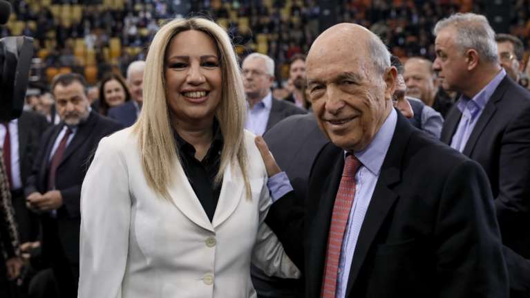 Ευχές από τον Κώστα Σημίτη στη Φώφη Γεννηματά για ταχεία ανάρρωση