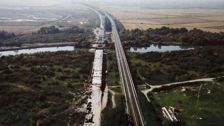 Βέροια: Στον εισαγγελέα η 29χρονη μητέρα που πέταξε το μωρό της στο φράγμα του Αλιάκμονα - Το χρονικό της τραγωδίας