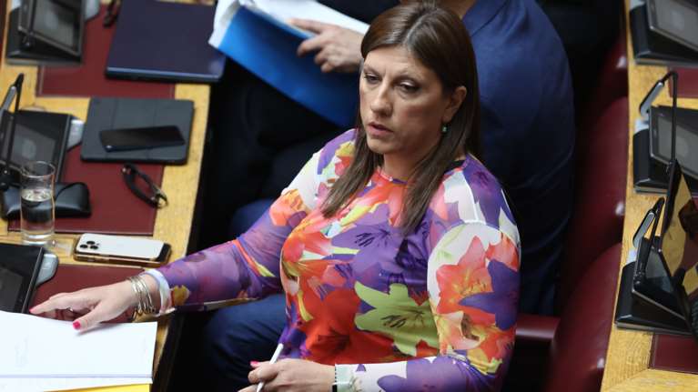 Έξαλλη η Κωνσταντοπούλου με το Επιστημονικό Συμβούλιο της Βουλής - Έστειλε και δεύτερη επιστολή