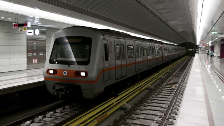 Τι θα κάνουν Μετρό-ΗΣΑΠ-Τραμ στην Αθήνα στη μαζική απεργία για τα Τέμπη - 57 λεωφορεία συμβολικά στη Θεσσαλονίκη