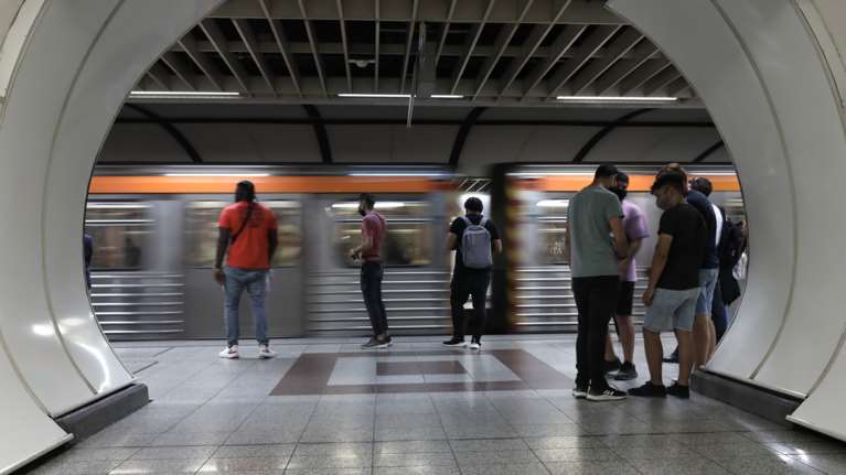 Μετρό Αθήνας: Πώς θα αντιμετωπιστεί το φαινόμενο των καθυστερήσεων στους συρμούς