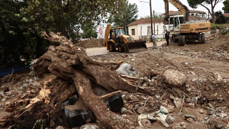 Νέο μήνυμα από το 112 στον Βόλο: Σε ισχύ παραμένει η απαγόρευση κυκλοφορίας