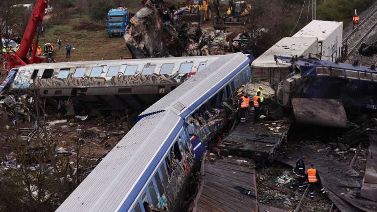 Τέμπη: Ελεύθερος με περιοριστικούς όρους ο συμβασιούχος σταθμάρχης - Τι υποστήριξε στην απολογία του