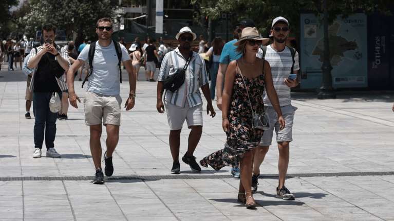 Κορονοϊός: Αύξηση στους θανάτους από COVID-19 την τελευταία εβδομάδα - 39 νεκροί και 25 διασωληνωμένοι