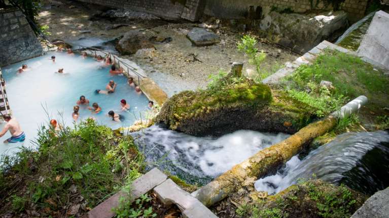Σέρρες: Από πνιγμό ο θάνατος των δύο ηλικιωμένων στα Ιαματικά Λουτρά Σιδηροκάστρου