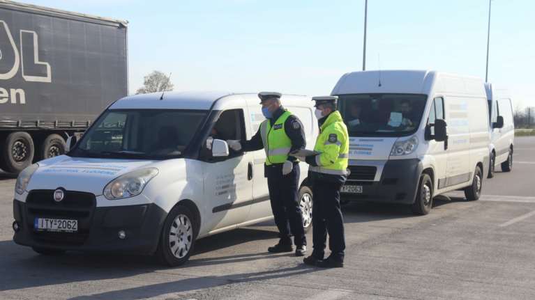 930 παραβάσεις για άσκοπες μετακινήσεις το Μεγάλο Σάββατο