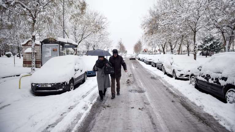 Κακοκαιρία &quot;Ελπίς&quot;: Έκτακτο δελτίο από την ΕΜΥ - Πυκνή χιονόπτωση και πολικές θερμοκρασίες