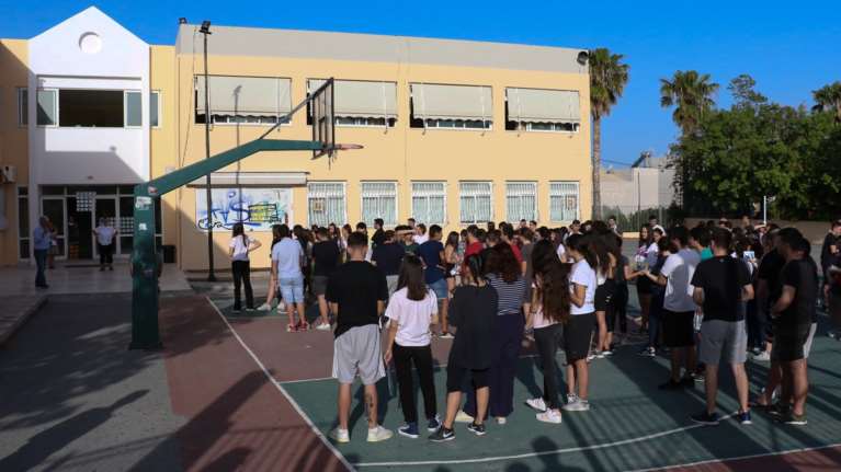 Ellinika Hoaxes: Fake news η κατάργηση των Καλλιτεχνικών σε Γυμνάσια και Λύκεια