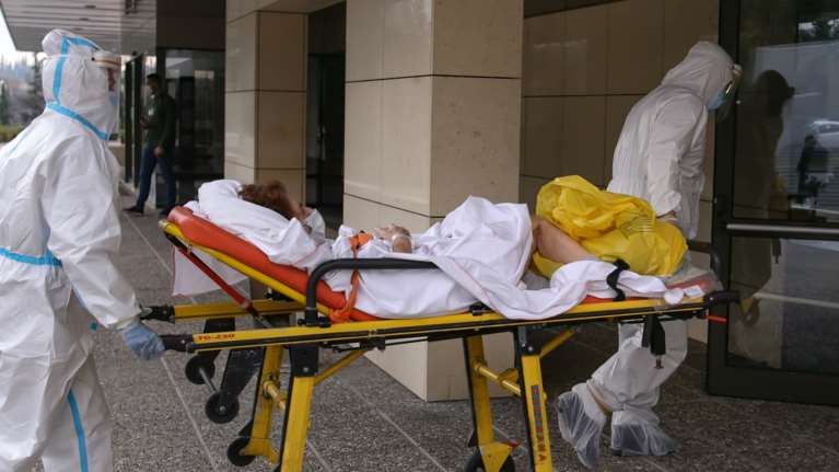 Στη μάχη κατά του κορονοϊού οι ιδιωτικές κλινικές - Θα δίνουν στο ΕΣΥ τις ελεύθερες κλίνες ΜΕΘ