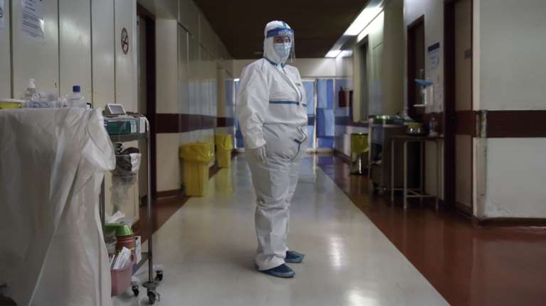 Κορονοϊός: Δεύτερη ημέρα πάνω από 6.000 τα νέα κρούσματα  - 49  θάνατοι και 431 διασωληνωμένοι