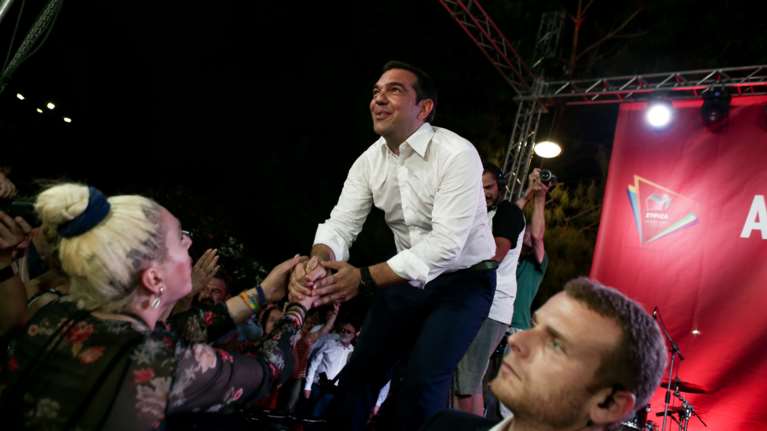 Ο Αλέξης Τσίπρας προτείνει γάμο ομόφυλων ζευγαριών - &quot;Την επόμενη φορά σειρά έχει ο γάμος για όλα τα άτομα&quot;