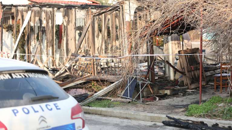 Έγκλημα στη Θεσσαλονίκη: Προφυλακίστηκε ο 35χρονος που χτύπησε και έκαψε 77χρονο - &quot;Ήμουν σε άμυνα&quot; είπε στην απολογία του