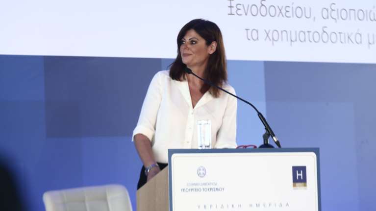 Θύμα απάτης η δημοσιογράφος Χριστίνα Βίδου - Πώς επιτήδειοι &quot;αντέγραψαν&quot; τη φωνή της με τεχνητή νοημοσύνη