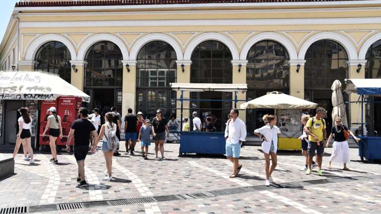 Πόσο μένουν στην Ελλάδα οι ξένοι τουρίστες - Οι δύο περιφέρειες της χώρας με τη μεγαλύτερη αύξηση