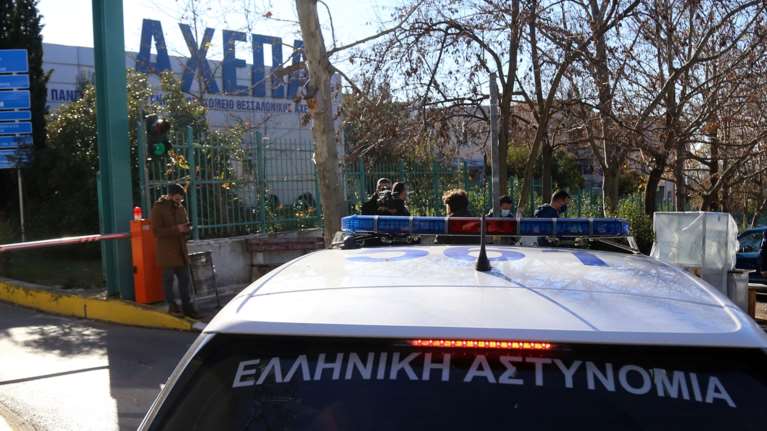 &quot;Είχε ενοχλήσεις αλλά ήταν μόνος του στη βάρδια:&quot; Αποκαλύψεις - σοκ για τον νοσηλευτή που πέθανε στο ΑΧΕΠΑ