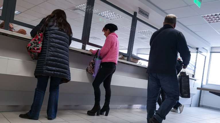 Τι θα πληρώσουμε μέχρι το τέλος του έτους - Ο &quot;λογαριασμός&quot; της εφορίας