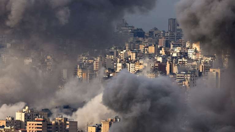 Λίβανος: Σε μια κλωστή η εκεχειρία- Παραβίασή της κατήγγειλε το Ισραήλ - Επιθέσεις σε αμάχους, αναφέρει η Χεζμπολάχ