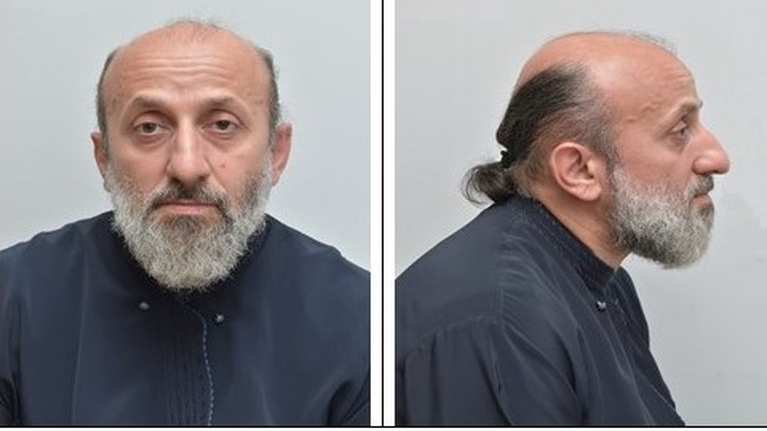 Αγρίνιο: Αυτός είναι ο ιερέας που κατηγορείται για βιασμό, ασέλγεια και παιδική πορνογραφία