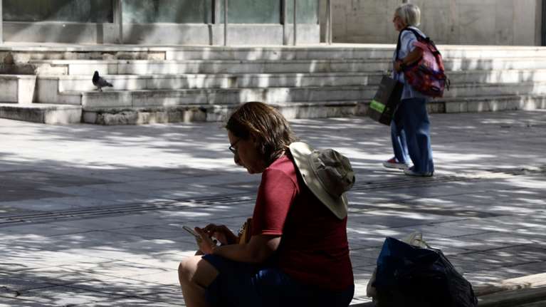 Τι είναι η αστική θερμική νησίδα που κάνει αφόρητο το καλοκαίρι στην Αθήνα - Πώς η θερμοκρασία ανεβαίνει τη νύχτα